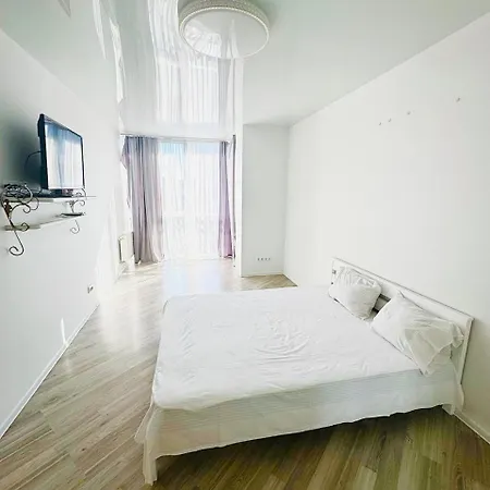 Стрийська 45А Жк Леви Міста Автовокзал Гашека Наукова Кінг Кросс Lviv Exterior photo